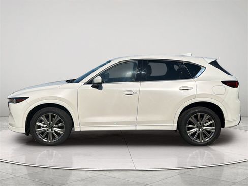 Used 2023 MAZDA CX-5 Signature image 16