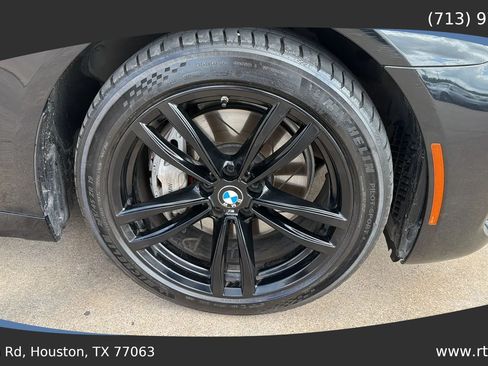 Used 2018 BMW 740i RWD image 13