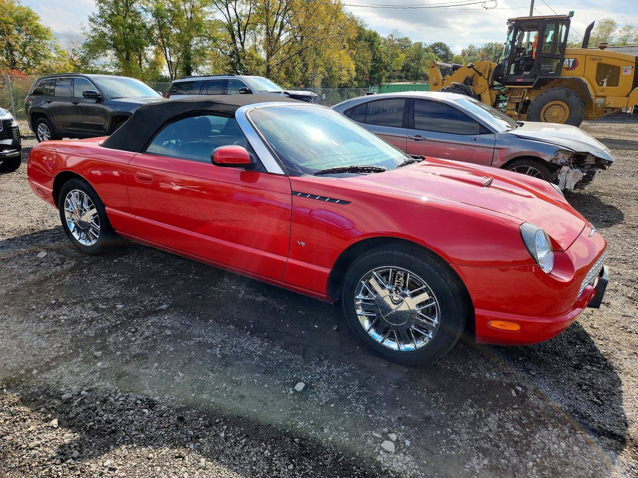 Used 2002 Ford Thunderbird RWD image 1