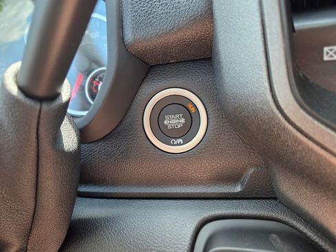 New 2026 RAM 2500 Tradesman AWD/4WD image 28