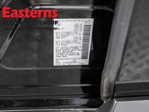 Used 2022 Nissan Pathfinder SL image 37