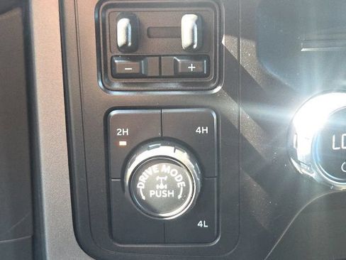 Used 2021 Ford F150 XLT w/ Equipment Group 302A High AWD/4WD image 31