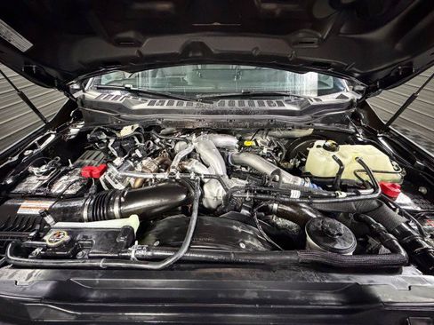 Used 2025 Ford F250 XL w/ XL Driver Assist Package image 37
