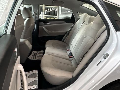 Used 2019 Hyundai Sonata SE image 24