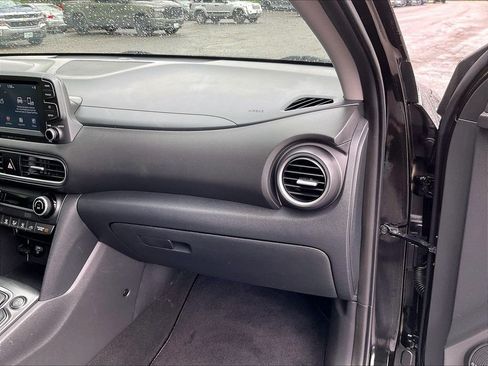 Used 2019 Hyundai Kona Limited AWD/4WD image 13