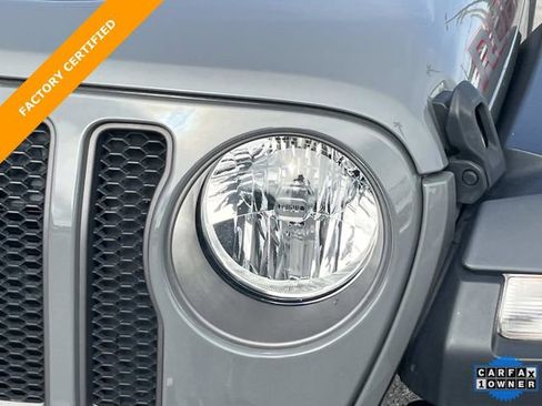 Used 2023 Jeep Wrangler Unlimited Rubicon image 10