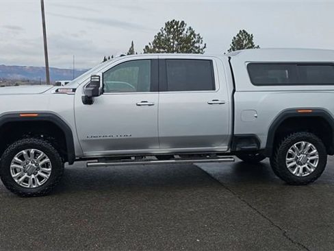 Used 2021 GMC Sierra 2500 Denali image 5