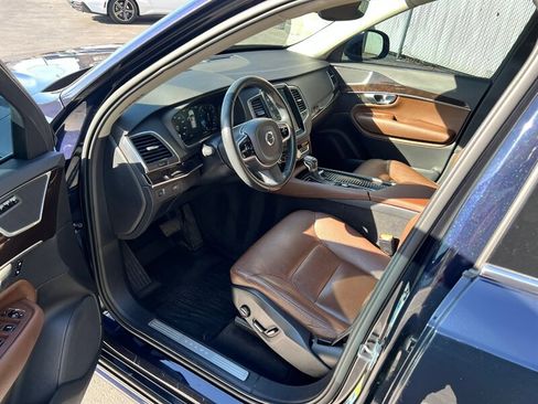 Used 2019 Volvo XC90 T6 Momentum w/ Advanced Package image 17
