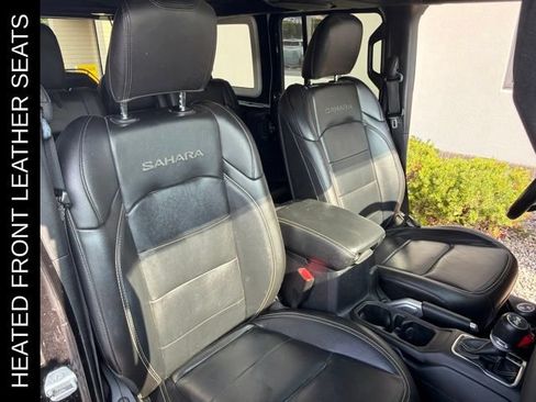 Used 2020 Jeep Wrangler Unlimited Sahara AWD/4WD image 4