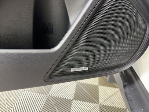 Used 2023 Subaru Outback Touring XT w/ Tech Package 3 image 21