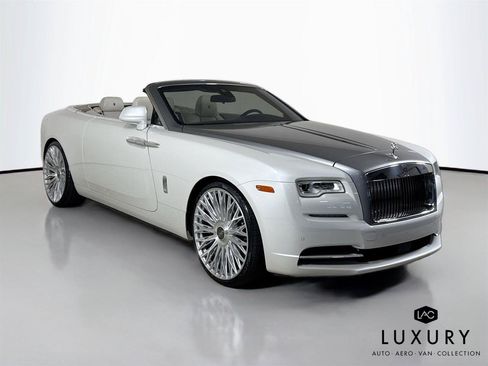 Used 2016 Rolls-Royce Dawn RWD image 7