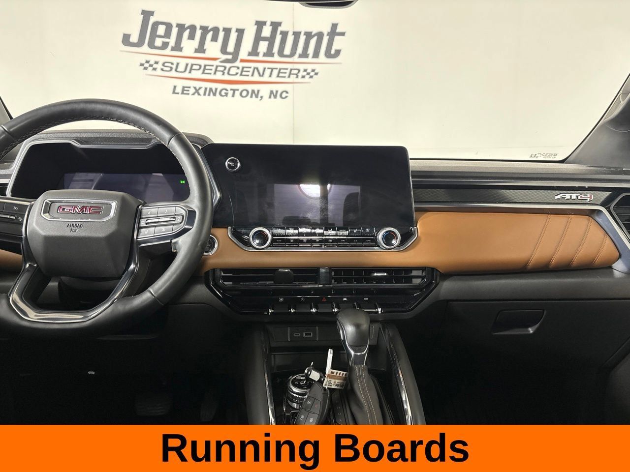 Used 2024 GMC Canyon AT4 w/ AT4 Premium Package AWD/4WD image 25