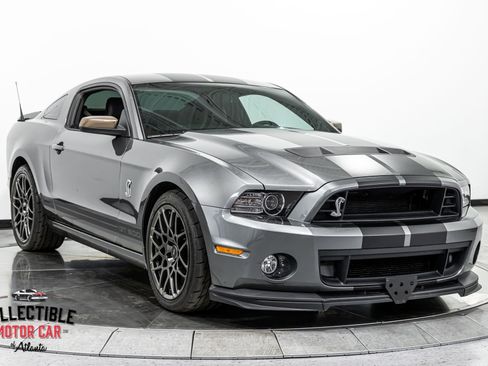 Used 2013 Ford Mustang Shelby GT500 RWD image 27