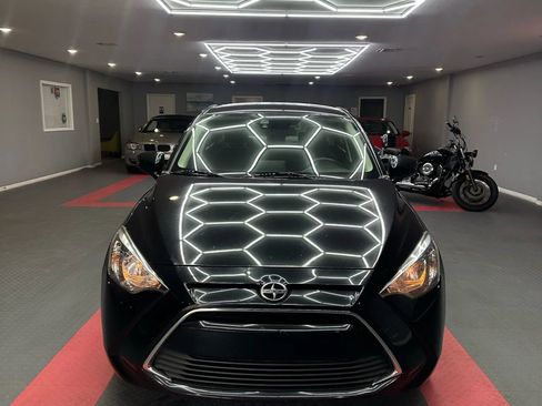 Used 2016 Scion iA image 6