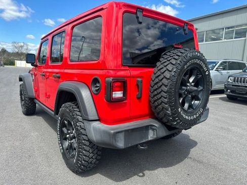 Used 2021 Jeep Wrangler Unlimited Sport AWD/4WD image 3
