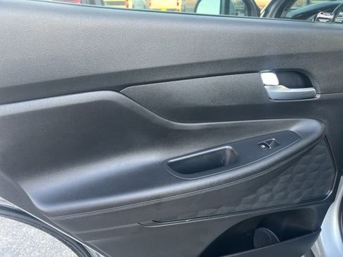 Used 2023 Hyundai Santa Fe SEL image 18