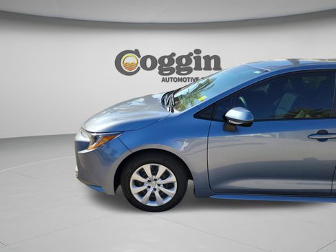 Used 2023 Toyota Corolla LE image 29
