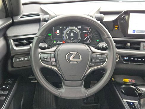Used 2023 Lexus UX 250h FWD w/ Accessory Package (Z2) image 20