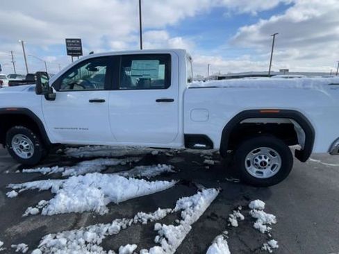 New 2025 GMC Sierra 2500 Pro w/ 1SA Pro Safety Plus Package AWD/4WD image 7