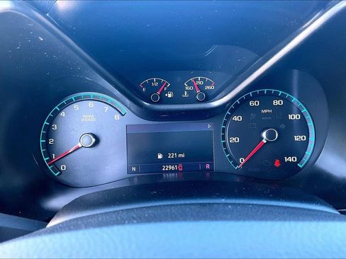 Used 2022 GMC Canyon Denali image 15