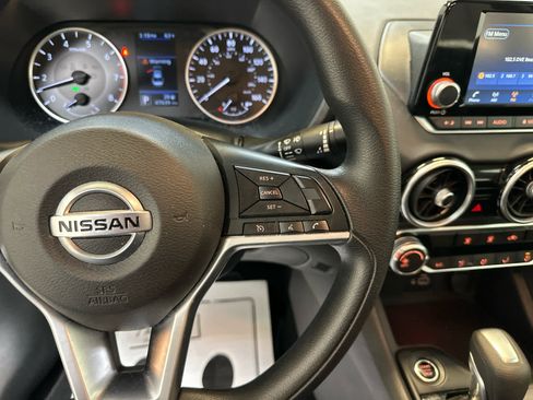 Certified 2022 Nissan Sentra S image 21