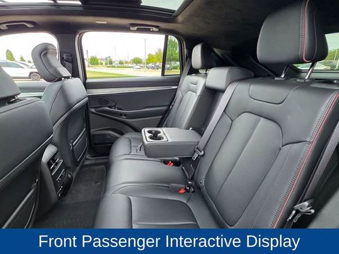 Used 2025 Jeep Wagoneer S Launch Edition image 19