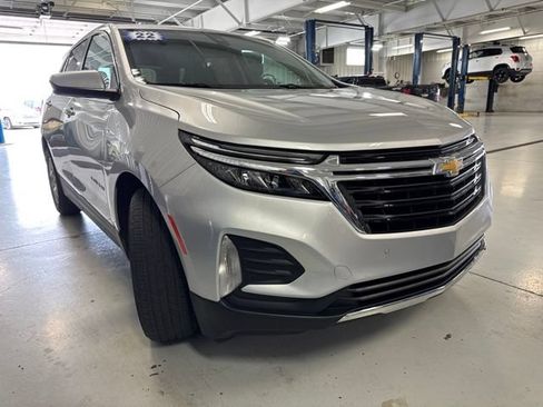 Used 2022 Chevrolet Equinox LT FWD image 24