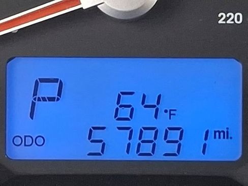 Used 2012 Hyundai Santa Fe SE image 17