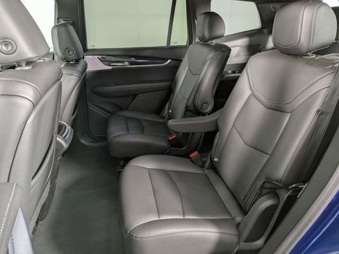 Used 2023 Cadillac XT6 Premium Luxury AWD/4WD image 28