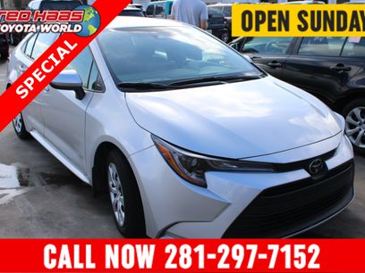 Used 2025 Toyota Corolla LE