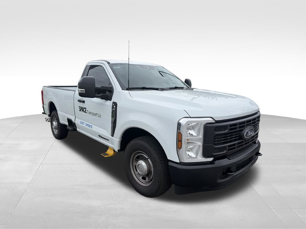 Used 2026 Ford F350 XL RWD image 3