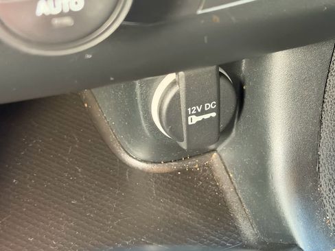 Used 2023 Dodge Charger R/T w/ Blacktop Package image 11