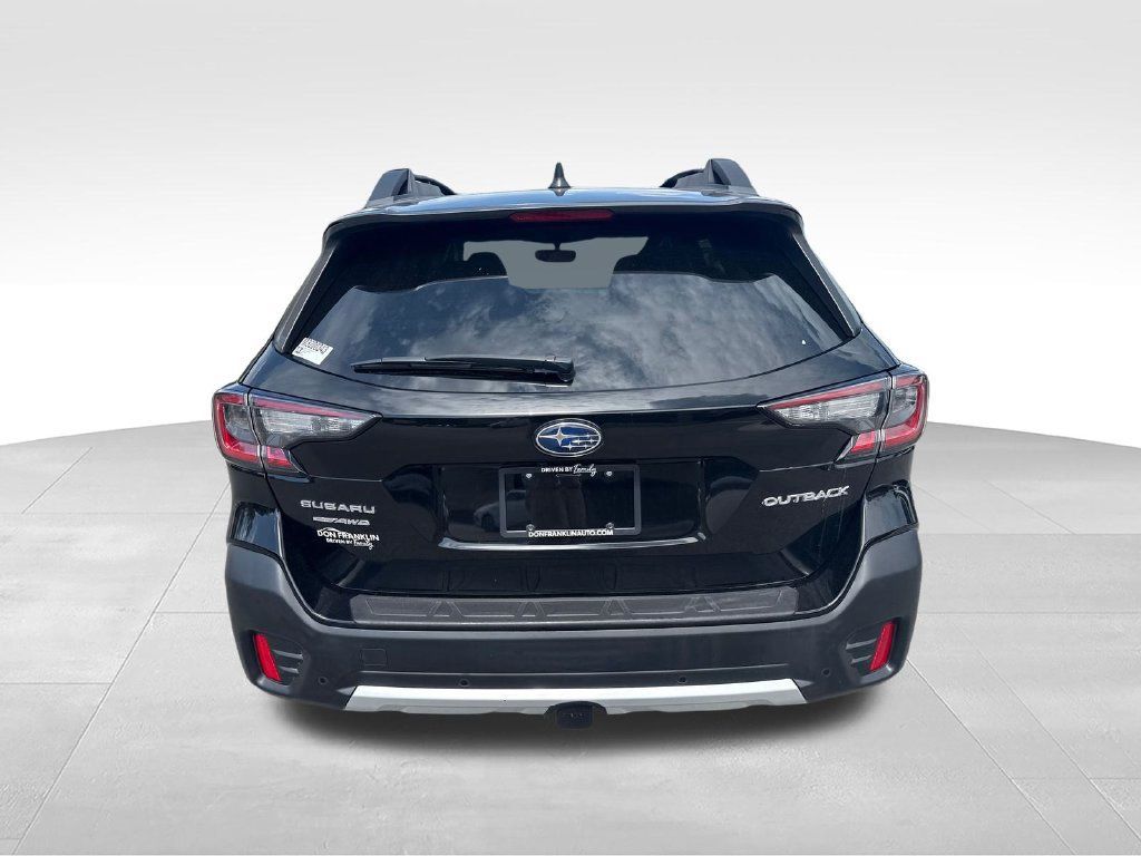 Used 2021 Subaru Outback Limited AWD/4WD image 4