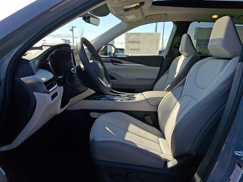 New 2026 INFINITI QX60 Luxe w/ Cargo Package image 12