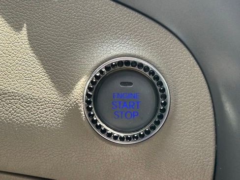 Used 2016 Hyundai Elantra Value Edition FWD image 26