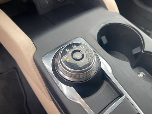 Used 2020 Ford Escape SE AWD/4WD image 14