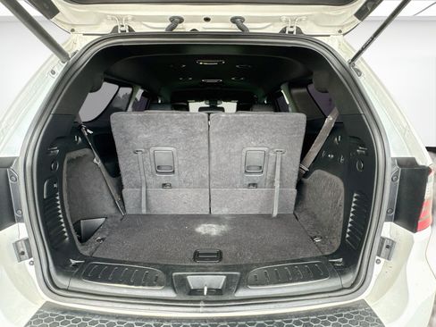 Used 2019 Dodge Durango R/T w/ Blacktop Package RWD image 17