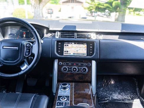 Used 2014 Land Rover Range Rover HSE image 33
