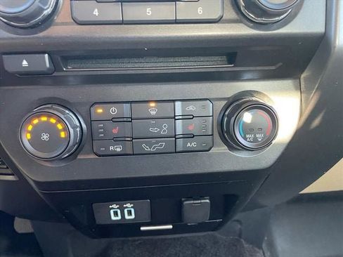 Used 2018 Ford F150 XLT w/ Equipment Group 302A Luxury image 22