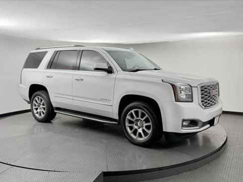 Used 2020 GMC Yukon Denali w/ Open Road Package AWD/4WD image 11