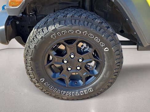 Used 2023 Jeep Wrangler Unlimited AWD/4WD image 10