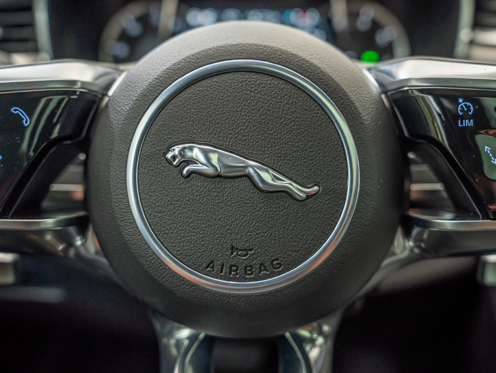Used 2021 Jaguar F-PACE S AWD/4WD image 20