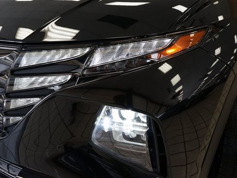 Used 2022 Hyundai Tucson Limited image 25