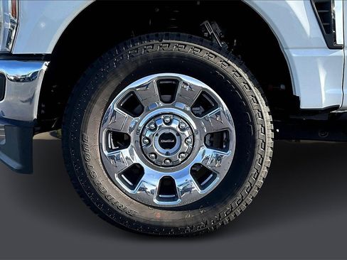 New 2026 Ford F250 Lariat w/ Lariat Ultimate Package image 13