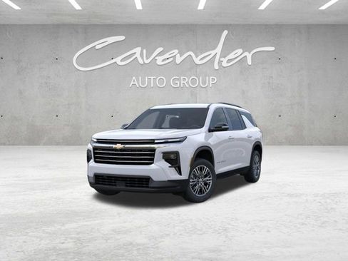 New 2026 Chevrolet Traverse LT FWD image 8
