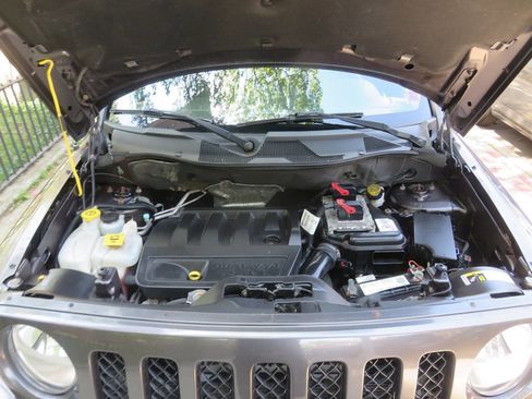 Used 2015 Jeep Patriot Sport w/ Power Value Group AWD/4WD image 33