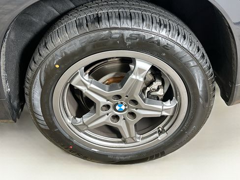 Used 2025 BMW X1 xDrive28i w/ Convenience Package AWD/4WD image 11