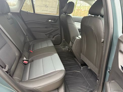 New 2026 Chevrolet Trax LT w/ Driver Confidence Package image 15