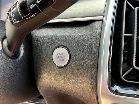 Certified 2023 Kia Sorento SX AWD/4WD image 40