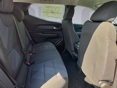 Used 2027 Chevrolet Bolt LT w/ LPO, All-Weather Package FWD image 18